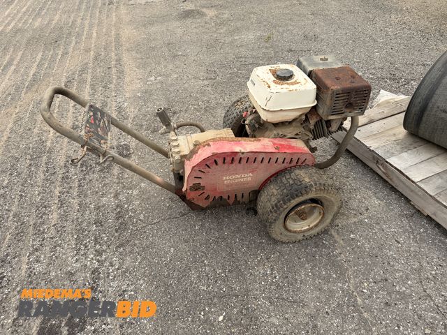 Lot 30-3529 - Pressure Washer Portable Gas Powered