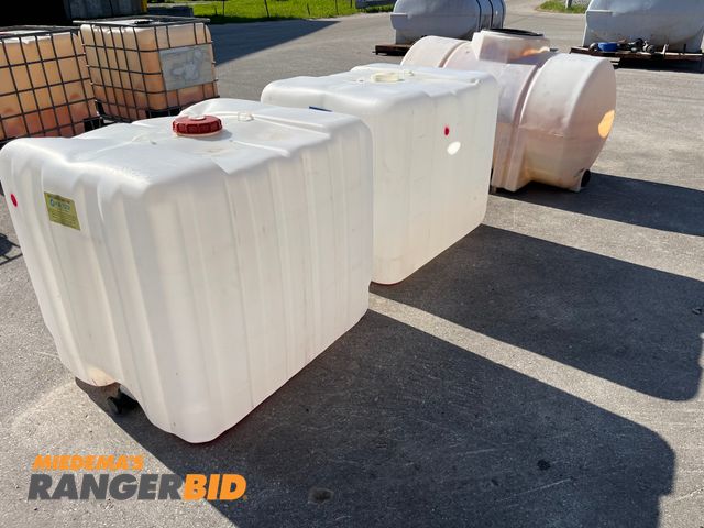 Lot 30-684 - Lot of (2) Storage Tanks See pics for sizes