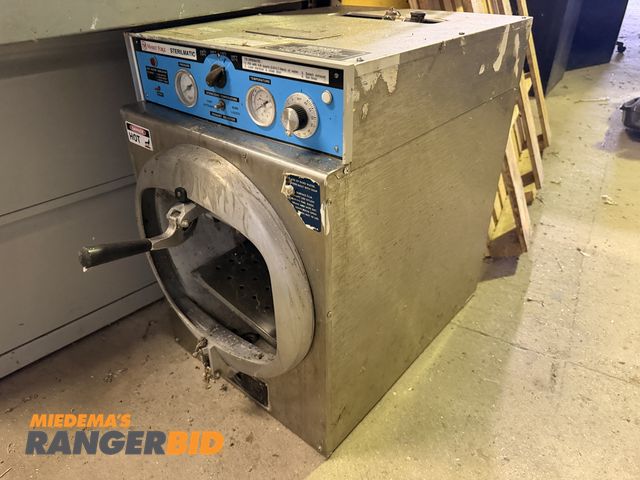 Lot 30-3732 - Market Forge Autoclave Sterilmatic
