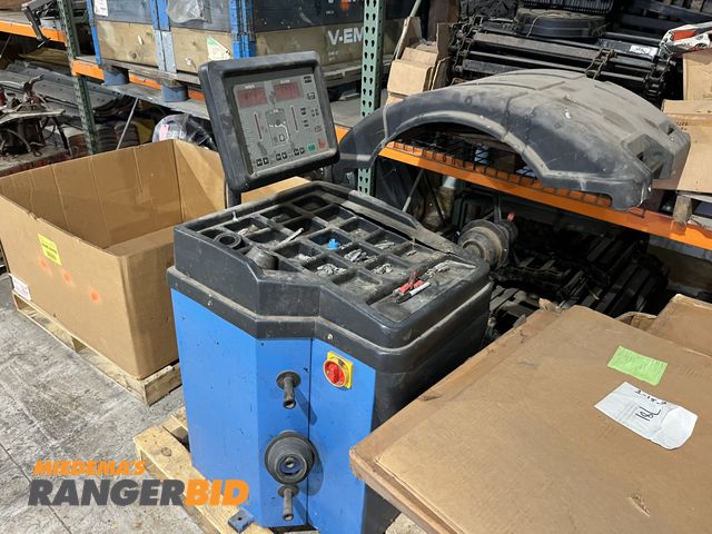Lot 30-1510 - Atlas WB-41 Wheel Balancer