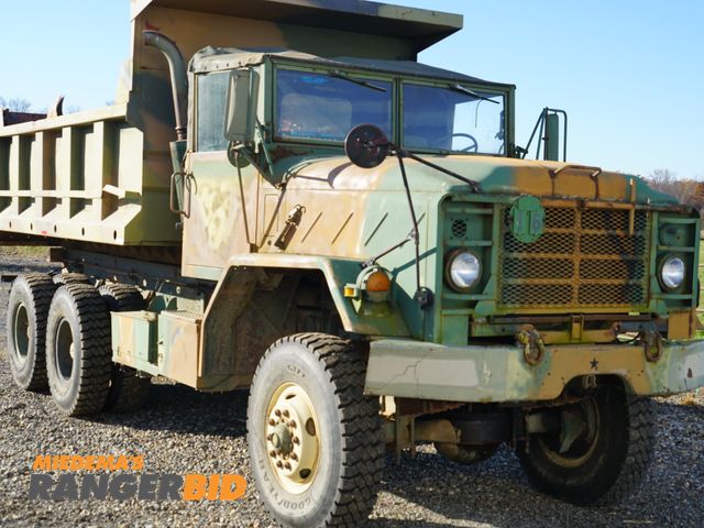 Lot 30-1025 - 1983 AM General 923 Dump Truck