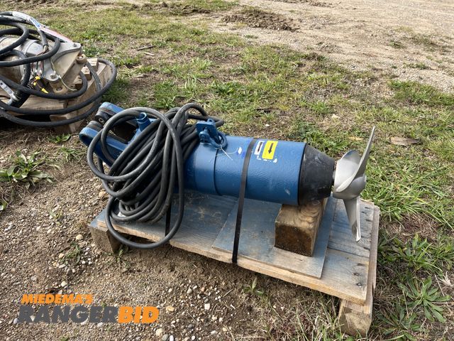 Lot 30-1981 - Liquid Circulator