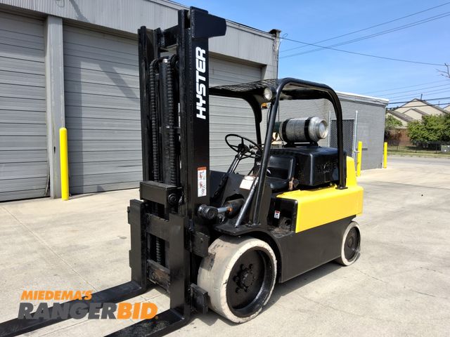 Lot 30-11503 - Hyster 15,000lbs Capacity Forklift - See Video for Operation