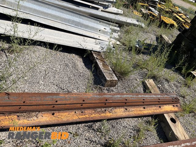 Lot 30-3968 - (5) 12' Scraper Blade Inserts / Cutting Edges