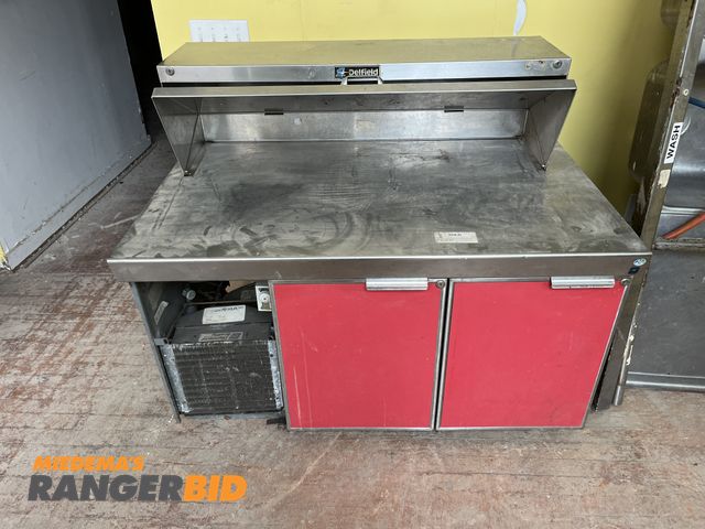 Lot 30-4556 - Delfield Cooler /  Table with Stainless Steel Hood