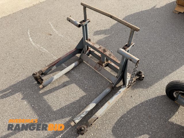 Lot 30-3576 - Wheel Jack