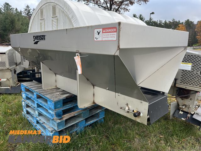 Lot 30-1992 - Swenson Stainless Steel Salt Spreader P.PV 8' - 14G S2-B&amp;S. Has been sitting for over 2 years. C...