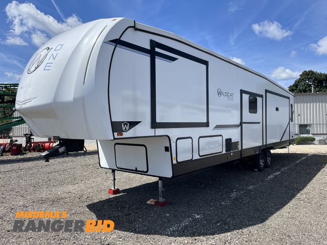 Lot 30-1740 - 2023 Forest River Wildcat One WCF36MB-ONE . 5th Wheel Travel Trailer