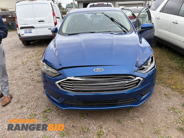 Lot 30-10813 - 2017 Ford Fusion Sedan FWD Was running when originally brought back to lot but unable to get running...