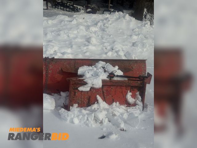 Lot 30-10998 - Snow plow, skid steer attachment