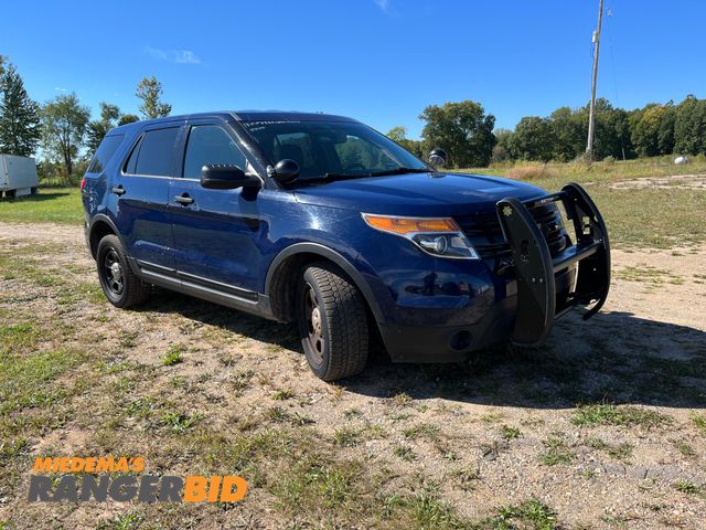 Lot 30-2997 - 2015 Ford Explorer with a 3.7L V6 DOHC 24V engine. Police SUV AWD •	Municipality owned, regularly serviced, and well maintained.
•	See downloadable video fo...