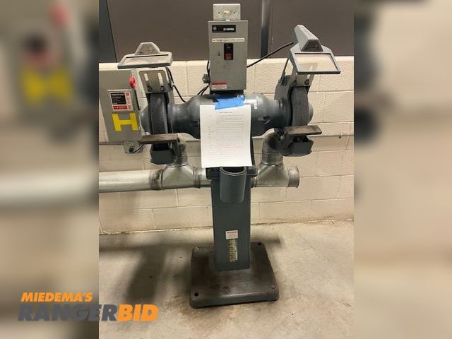 Lot 30-906 - Baldor electric electric grinder Baldor electric grinder on stand 3 hp 3 phase 208/230/460 volt  150...