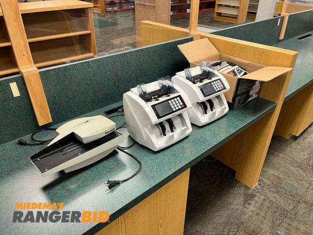 Lot 30-3359 - 3 Aibecy, Pyle, Premier . Money counters and letter sealer