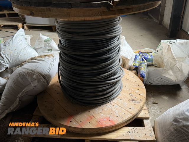 Lot 30-5710 - (1) partial spool of 1 gauge copper wire.