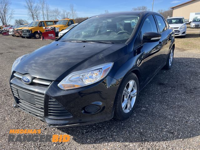 Lot 30-4313 - 2014 Ford Focus Sedan FWD