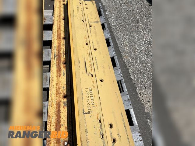 Lot 30-11297 - Standard 1/2" x 6" x 60" curved cutting edges. 27 pieces total.