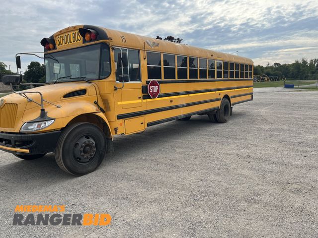 Lot 30-5083 - 2014 International Bus 77 Passenger School Bus 2014 International 77 passenger school bus. 113,325 m...