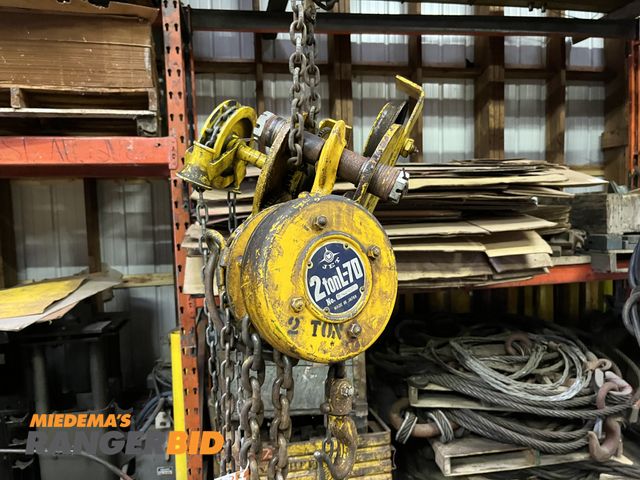Lot 30-1006 - Jet 2 ton L-70 Hoist