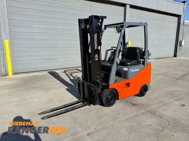 Lot 30-11362 - Toyota 3,500lbs Capacity Forklift - See Video for Operation