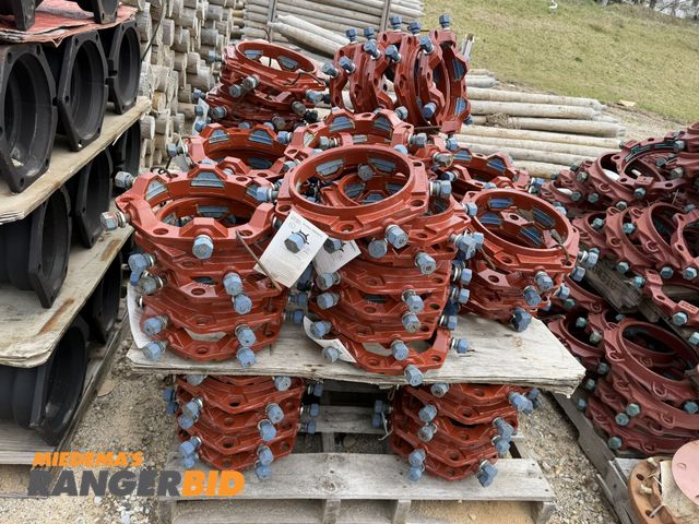 Lot 30-5819 - Lot of approx. (75) 8" EBAA Iron, Series 2000PV, 8" retainer joint restraints for PVC.