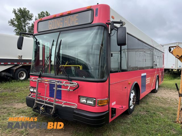 Lot 30-1149 - 2011 Gillig Low Floor G27E102N2 with a 8.9L L6 DIESEL engine. City Bus