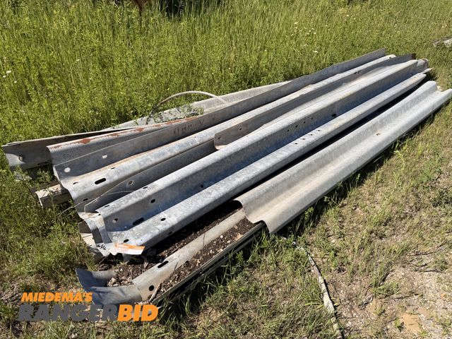 Lot 30-3981 - (10) 12' Guard Rail Sections.