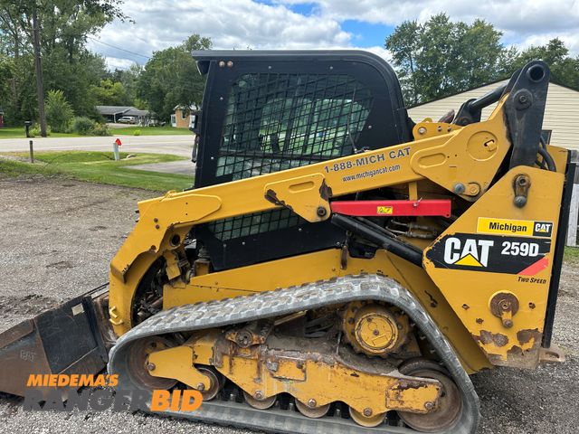 Lot 30-9260 - CAT 259D Compact Track Skid Steer Loader Skid Steer Loader