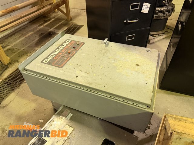 Lot 30-3733 - Generac Control Panel / Box