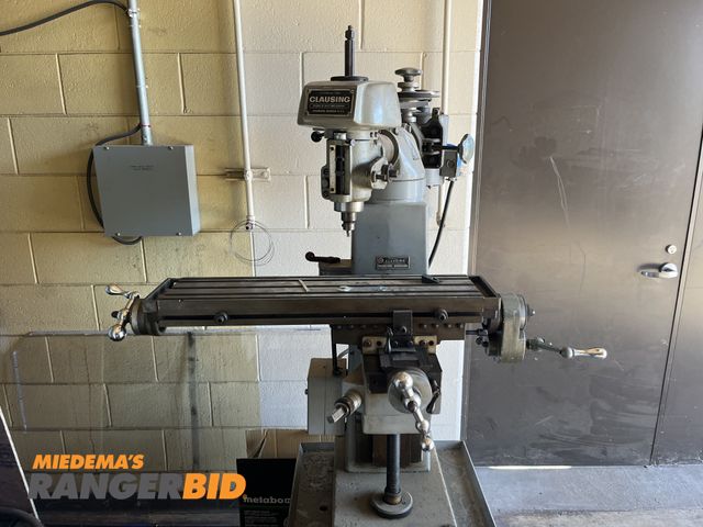 Lot 30-1099 - Clausing 8530 Milling Machine Electric Powered Three Phase