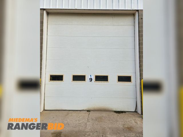 Lot 30-3095 - Garage Door / Overhead Door 14' 10_ x 16'  with opener, door #9