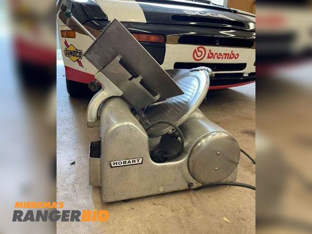 Lot 30-11254 - 1 Stainless Steel Hobart meat slicer Hobart meat and deli slicer. Tested and working