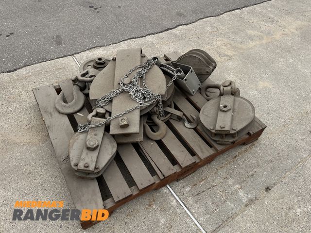 Lot 30-1709 - Pallet of Hoist items including chain fall. Municipality owned, seller will load.