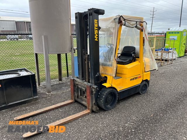 Lot 30-2572 - Hyster S60XM Forklift
