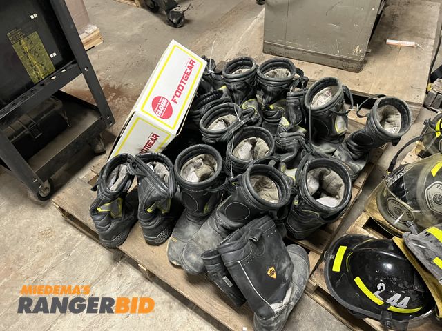 Lot 30-5013 - Pallet of Fireman Boots