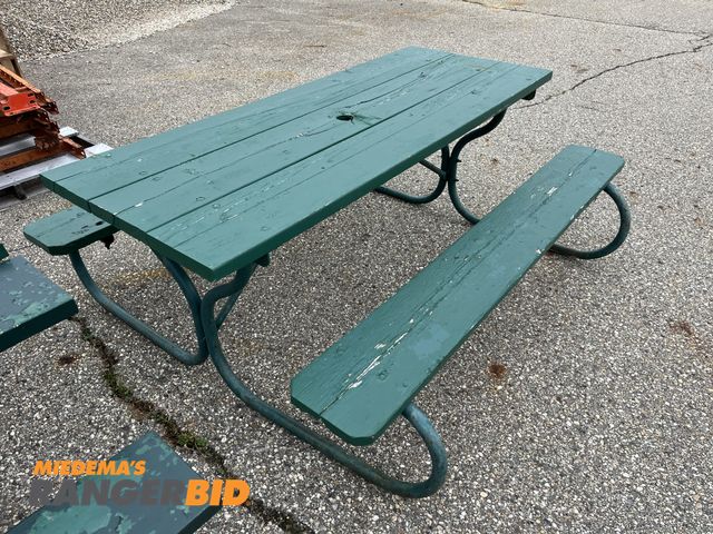 Lot 30-1797 - 70" Picnic Table