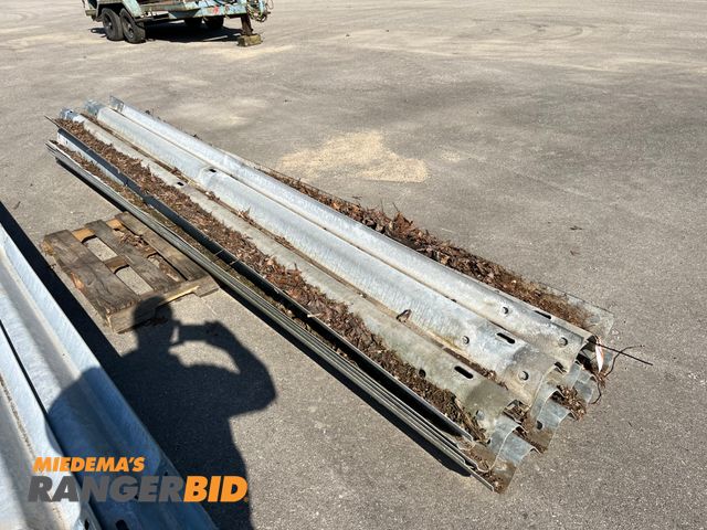 Lot 30-651 - 13'6" Tribeam Guardrail (10) Pieces. Municipality owned, Seller will load.