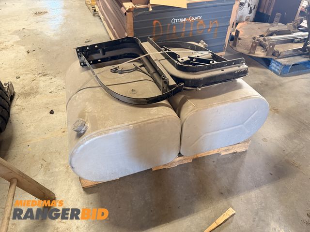 Lot 30-11388 - Lot of (2) 50 gallon fuel tanks