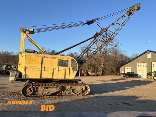 Lot 30-11046 - 1978 P&amp;H 670 70 ton Crane