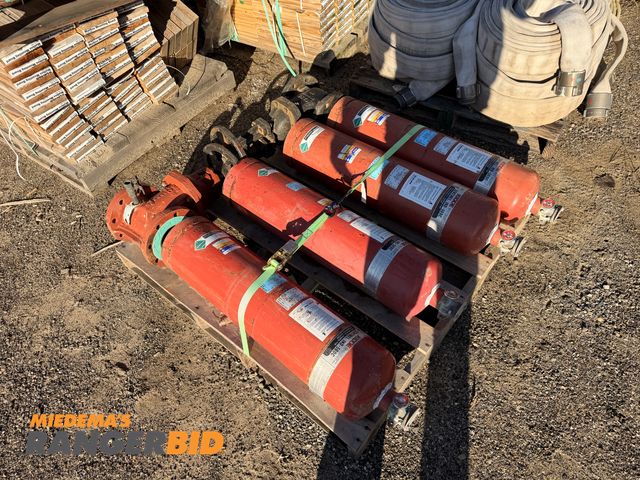 Lot 30-3635 - Lot includes (4) Kiddie Sentinel ind 50DC dry chemical charge for pressurized system, as well as 2 v...