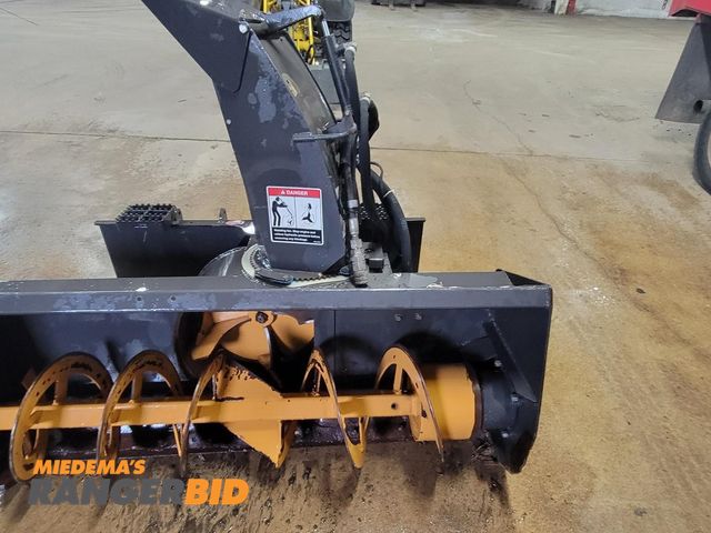 Lot 30-10173 - 2017 Paladin 1631025 Skid Steer Snow Blower Attachment