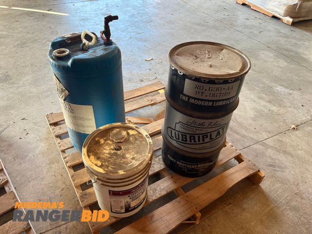 Lot 30-2913 - Lot includes Unopened Lubriplate Grease, Stain, and Closed System Treatment