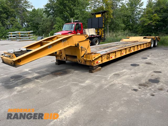 Lot 30-3341 - 1997 Eager Beaver 35 ton Detachable Drop Deck Lowboy Trailer Semi-Trailer Equipment Trailer Lowboy Trailer Drop Deck