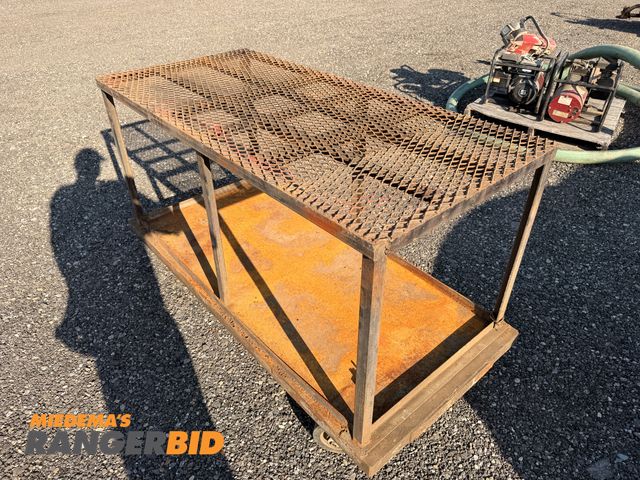 Lot 30-4237 - Metal Cart Metal