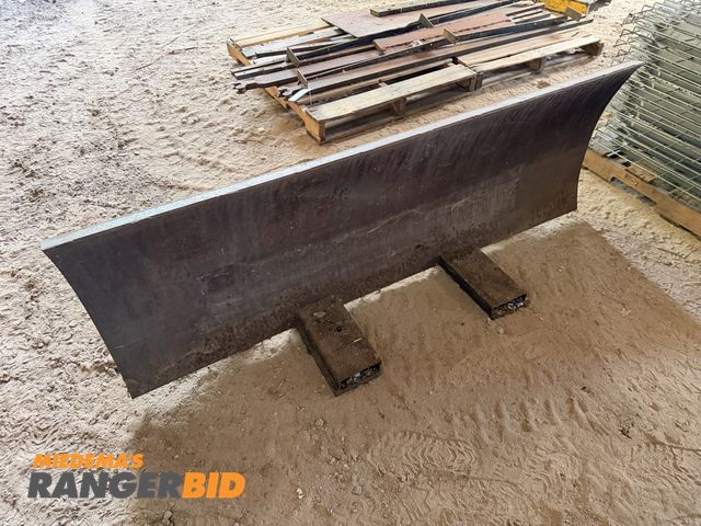 Lot 30-3658 - Forklift Snow Plow attachment. Other