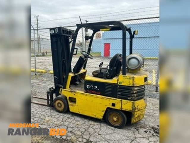 Lot 30-1002 - 2002 Daewoo / Doosan GC25P-3 Forklift 5000# max load capacity, 189" max lift height, 3-stage mast, s...