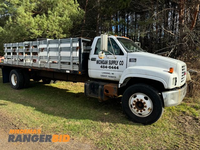Lot 30-10089 - 1998 Gmc C-series Flatbed Truck This is a great running truck, may leak brake fluid a little