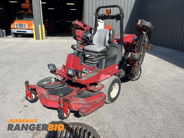 Lot 30-2097 - 2008 Toro Groundsmaster 4000D Riding Lawn Mower