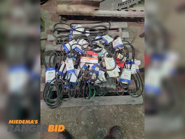 Lot 30-4886 - Pallet of Misc. Belts