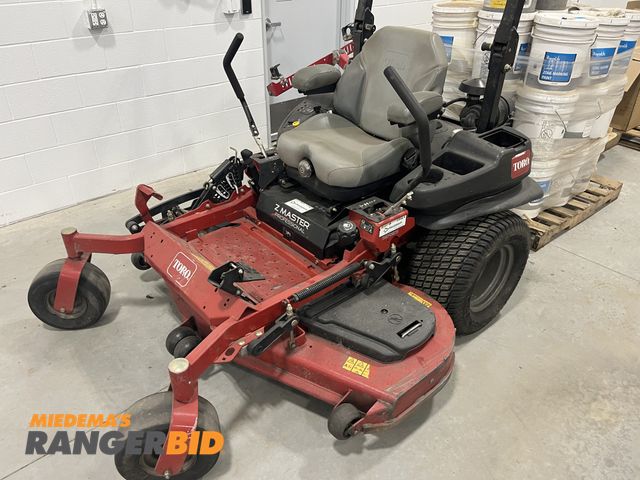 Lot 30-4599 - 2016 Toro Z Master 6000 Commercial Lawn Mower