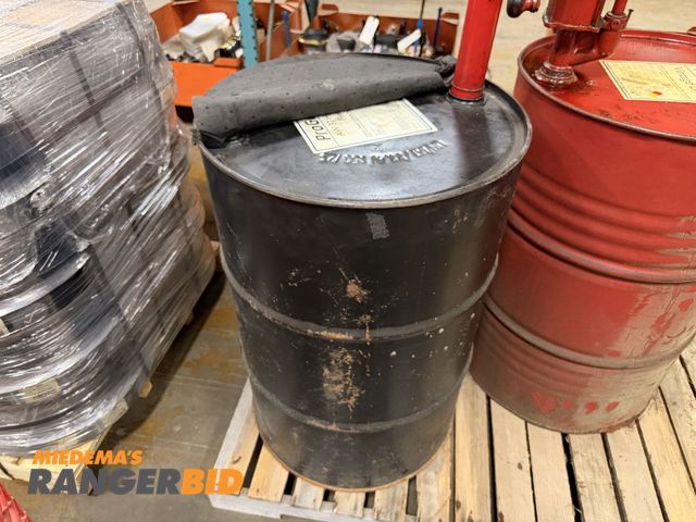 Lot 30-3374 - ProGuard AW 32 Hydraulic Fluid with hand pump Approximately 80% full 55 Gallon Drum